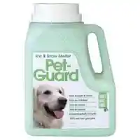 Main 1 - 8# SHAKER JUG ZERO ICE PET-GUARD PET SAFE ICE MELTER GREEN (9598) - Arlington Coal & Lumber