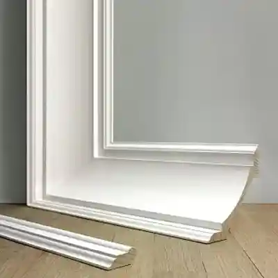 WINDSORONE 3/4" X 4-9/16" CROWN "COLONIAL REVIVAL" PRMD 16 FT (WOCM-006) - Arlington Coal & Lumber